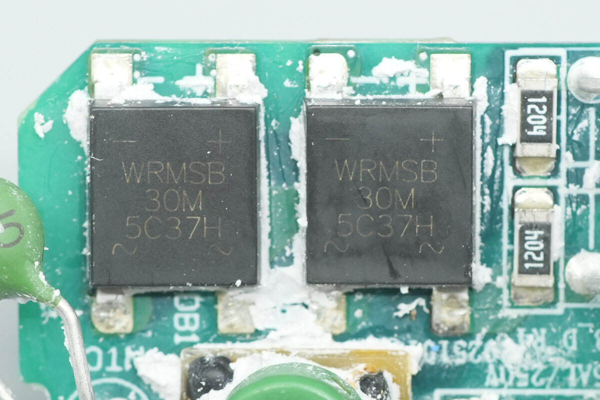 Teardown of CUKTECH 6 90W Mini GaN Charger (AD653)-Chargerlab