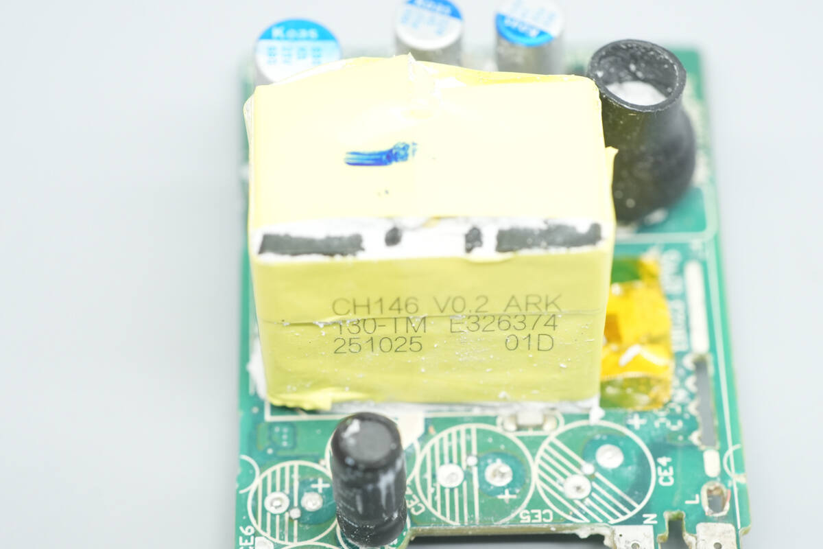 Teardown of CUKTECH 6 90W Mini GaN Charger (AD653)-Chargerlab