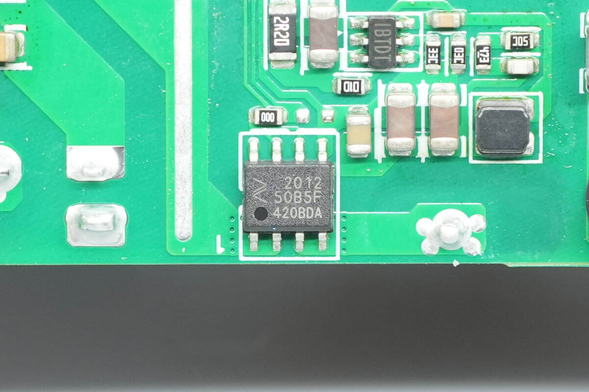 Teardown of Aohai Technology 3200W 80 PLUS Titanium Server Power Supply (AH-CRPS3200A1A)-Chargerlab