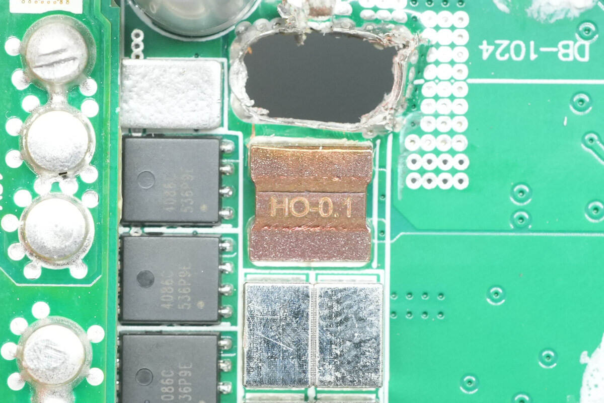 Teardown of Aohai Technology 3200W 80 PLUS Titanium Server Power Supply (AH-CRPS3200A1A)-Chargerlab