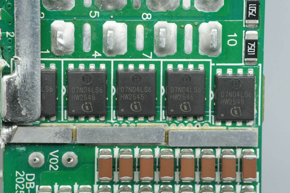 Teardown of Aohai Technology 3200W 80 PLUS Titanium Server Power Supply (AH-CRPS3200A1A)-Chargerlab