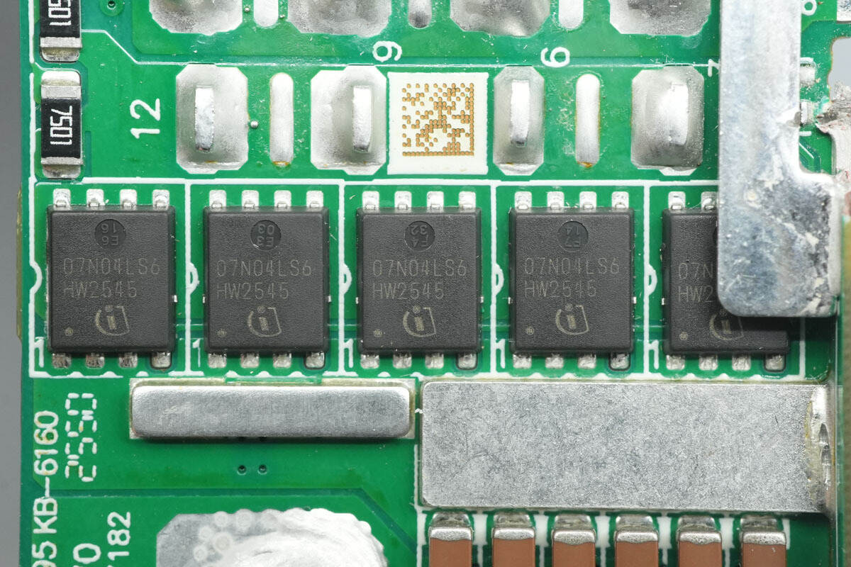 Teardown of Aohai Technology 3200W 80 PLUS Titanium Server Power Supply (AH-CRPS3200A1A)-Chargerlab