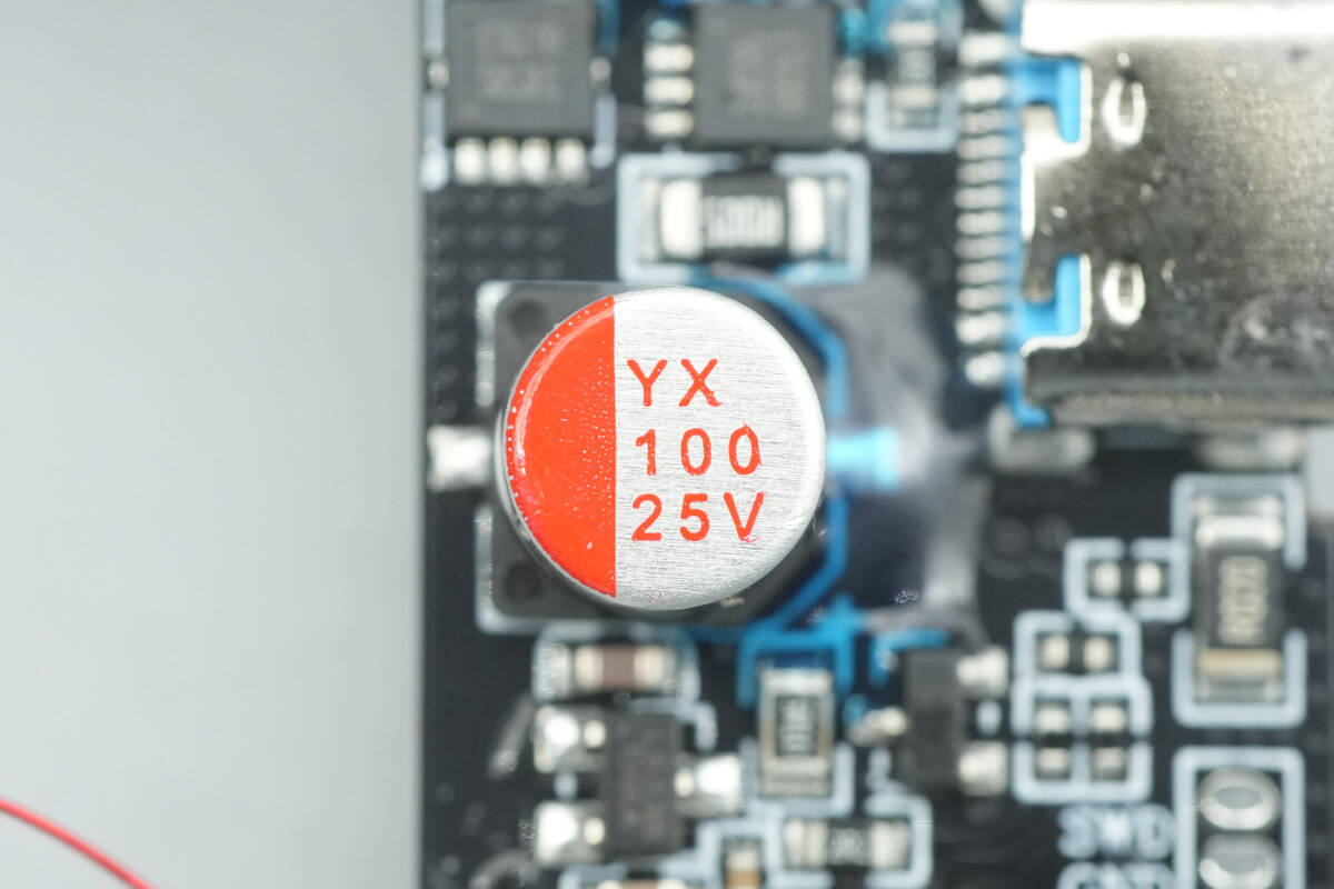 Teardown of Momax 10000mAh Semi-Solid State Magnetic Power Bank (IP163Q22)-Chargerlab