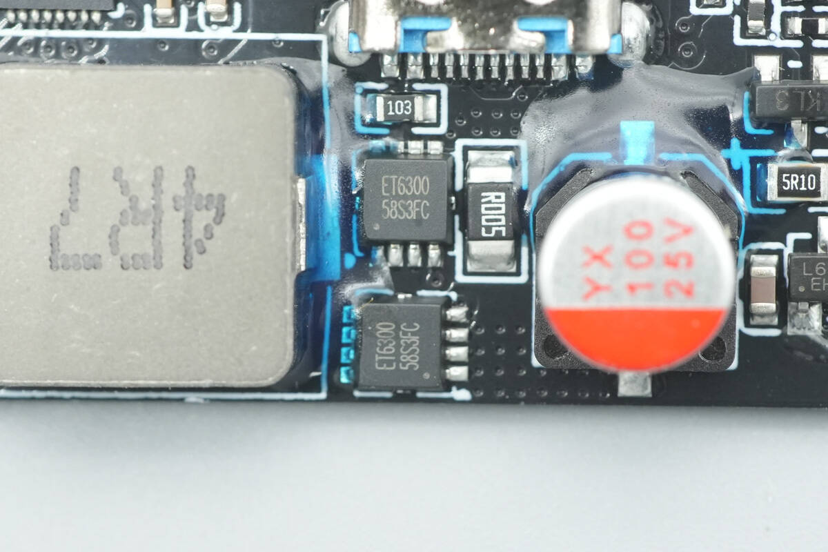 Teardown of Momax 10000mAh Semi-Solid State Magnetic Power Bank (IP163Q22)-Chargerlab