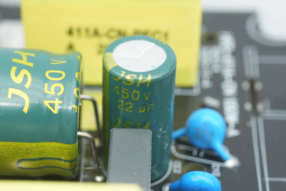 Teardown of Lenovo thinkplus FLUXO 150W GaN Desktop Charging Station (CSFO150A4)-Chargerlab