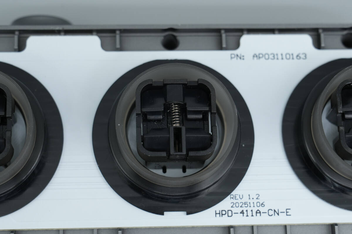 Teardown of Lenovo thinkplus FLUXO 150W GaN Desktop Charging Station (CSFO150A4)-Chargerlab