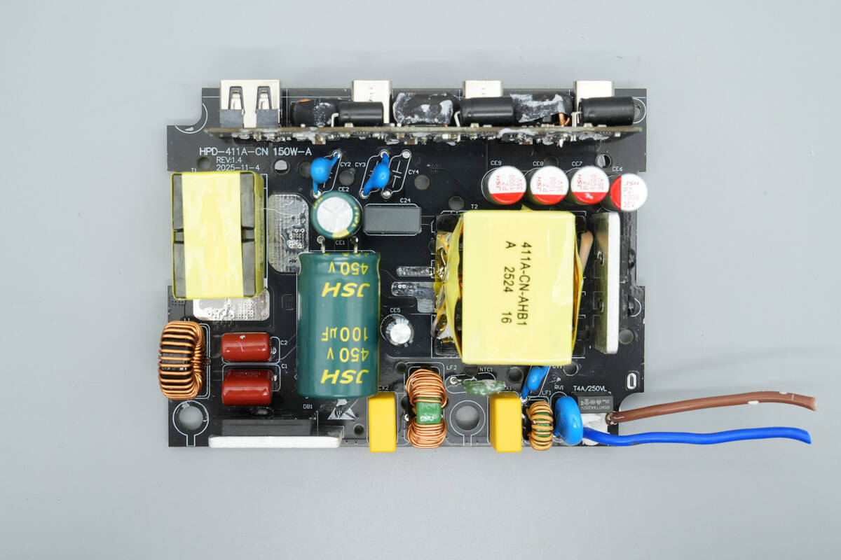 Teardown of Lenovo thinkplus FLUXO 150W GaN Desktop Charging Station (CSFO150A4)-Chargerlab