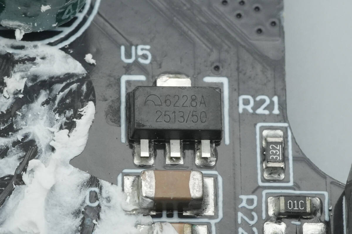 Teardown of Lenovo thinkplus FLUXO 150W GaN Desktop Charging Station (CSFO150A4)-Chargerlab