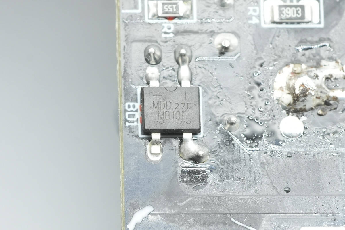 Teardown of Lenovo thinkplus FLUXO 150W GaN Desktop Charging Station (CSFO150A4)-Chargerlab