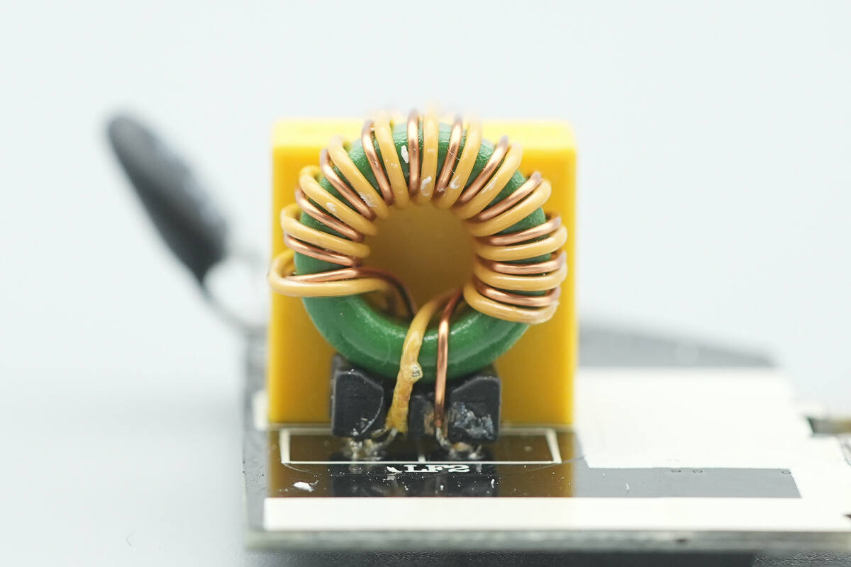 Teardown of VERYSUN 100W GaN Charger (X100Pro)-Chargerlab