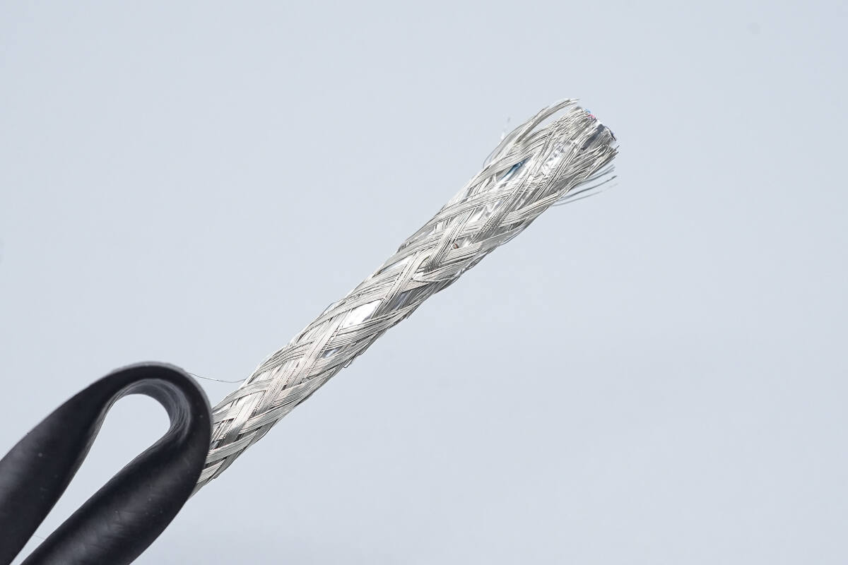 Teardown of EcoFlow 240W USB4 Fast Charging Braided Cable-Chargerlab