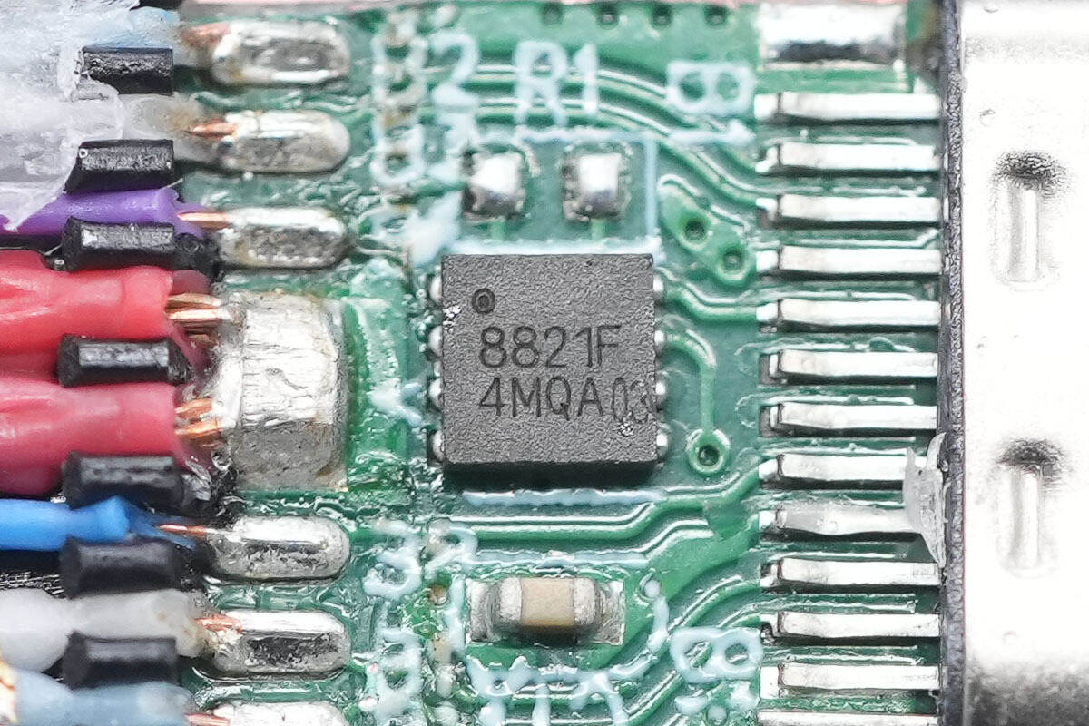 Teardown of EcoFlow 240W USB4 Fast Charging Braided Cable-Chargerlab