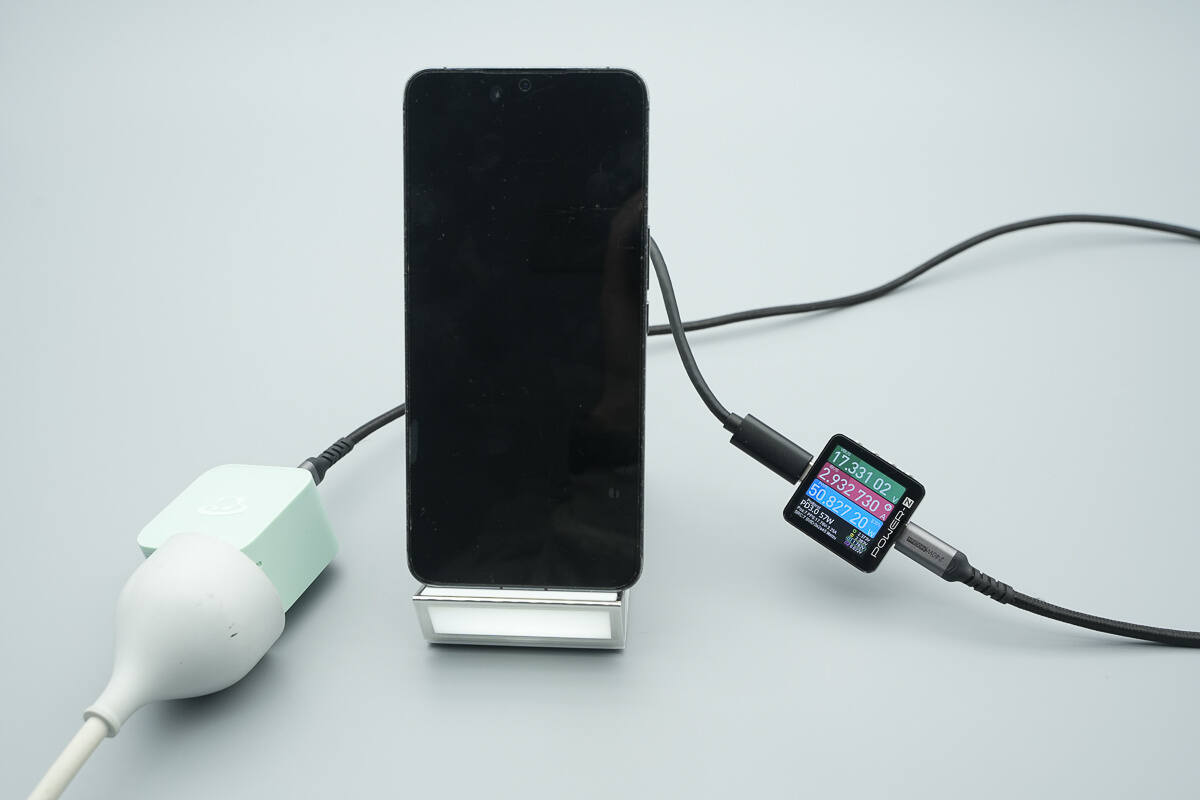 Teardown of Meizu PANDAER 66W Vertical Air-cooled Wireless Charger (WP06)-Chargerlab