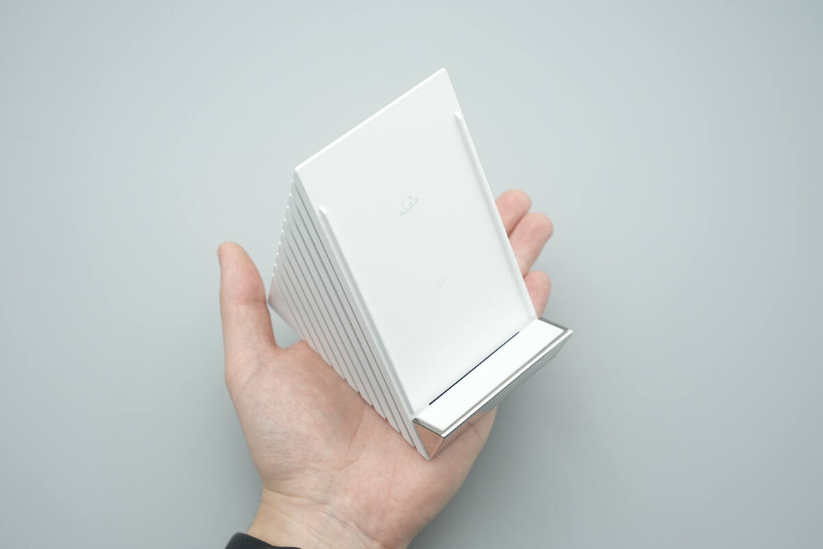 Teardown of Meizu PANDAER 66W Vertical Air-cooled Wireless Charger (WP06)-Chargerlab