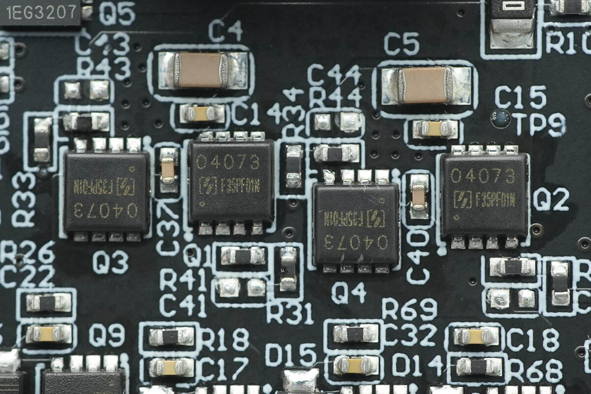 Teardown of Meizu PANDAER 66W Vertical Air-cooled Wireless Charger (WP06)-Chargerlab