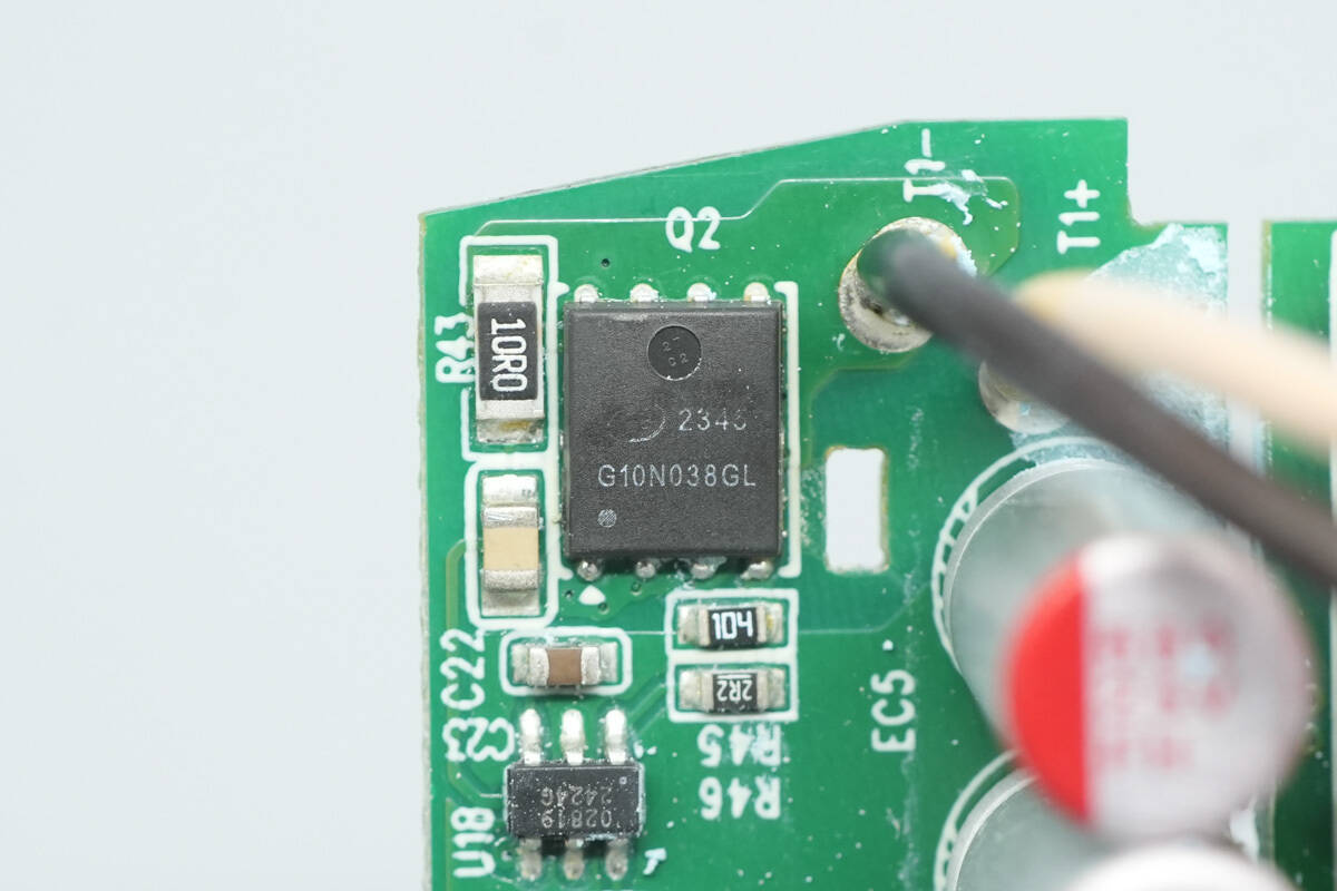 Teardown of Belkin 112W 4-Port GaN Charger (WCH017yz)-Chargerlab