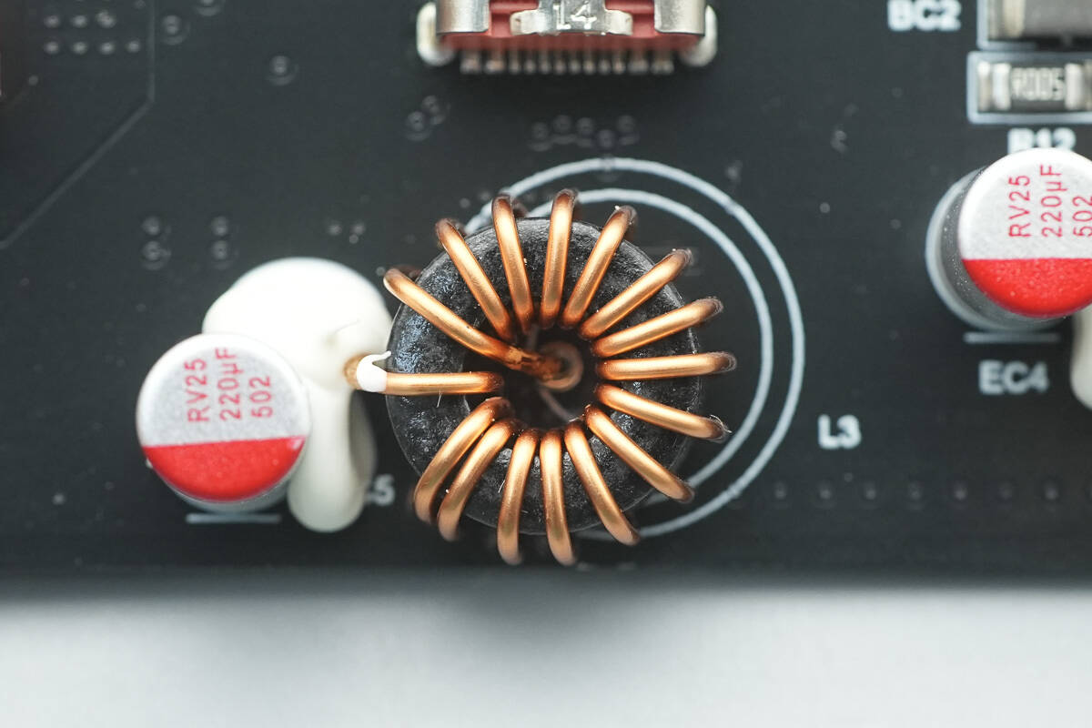 Teardown of MOVESPEED 165W GaN Desktop Charger (MSA05)-Chargerlab