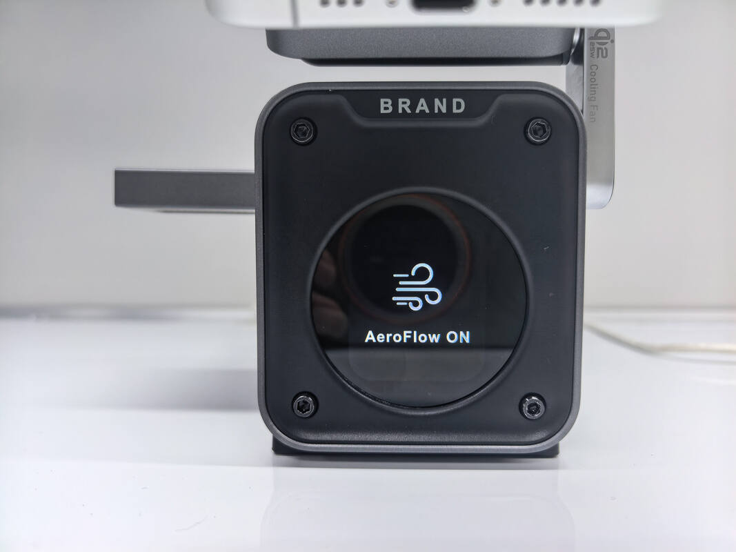 Teardown of KOAKUMA 3-in-1 Display Qi2.2 Wireless Charger-Chargerlab