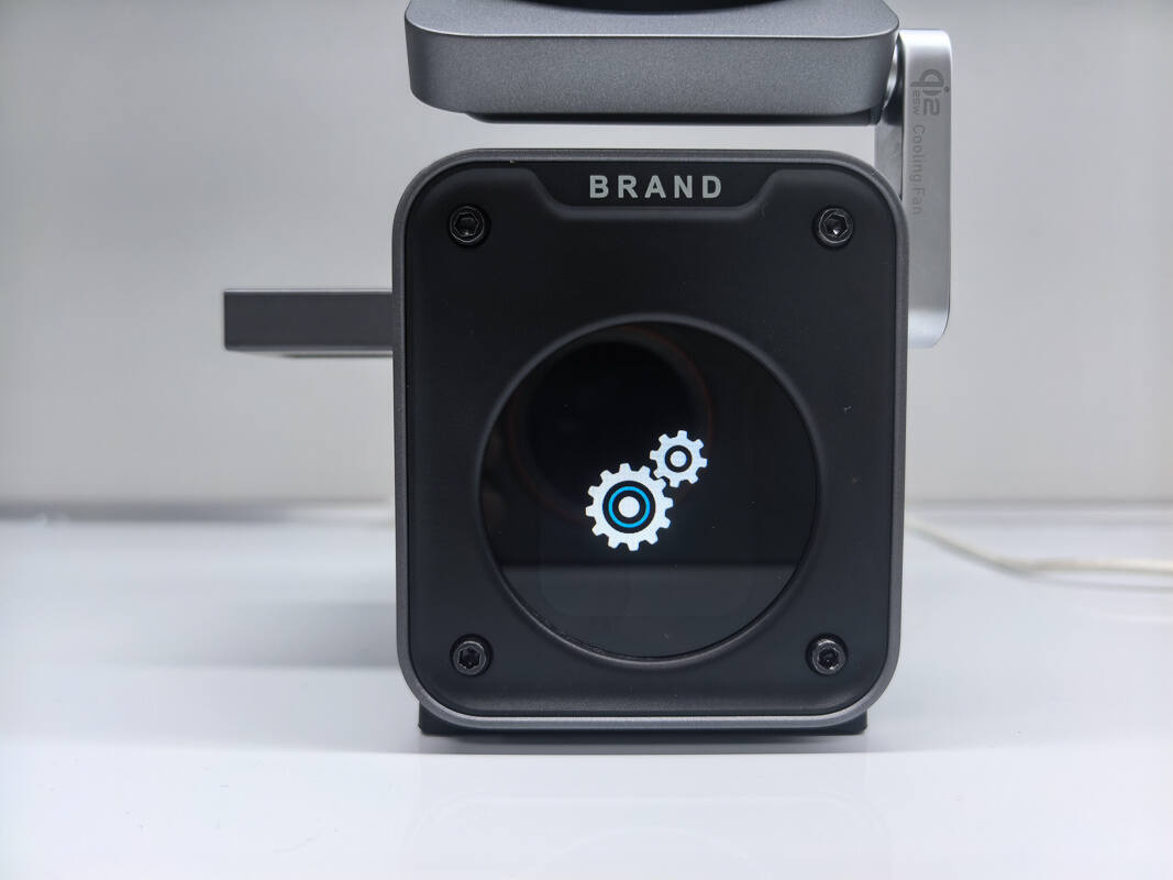 Teardown of KOAKUMA 3-in-1 Display Qi2.2 Wireless Charger-Chargerlab