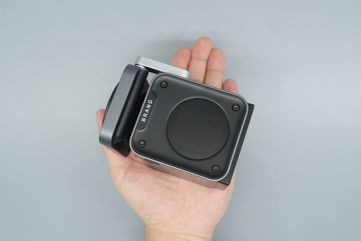 Teardown of KOAKUMA 3-in-1 Display Qi2.2 Wireless Charger-Chargerlab