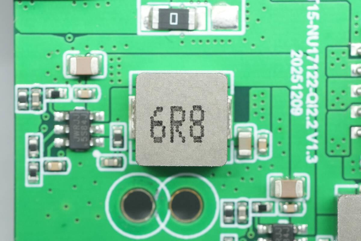 Teardown of KOAKUMA 3-in-1 Display Qi2.2 Wireless Charger-Chargerlab