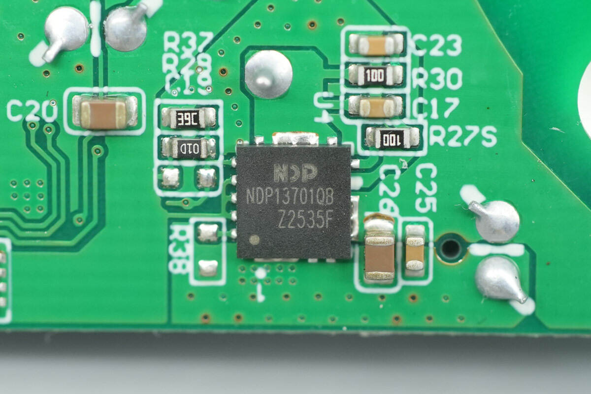 Teardown of BULL 67W GaN Digital Display Power Strip (GNV-ML1676)-Chargerlab