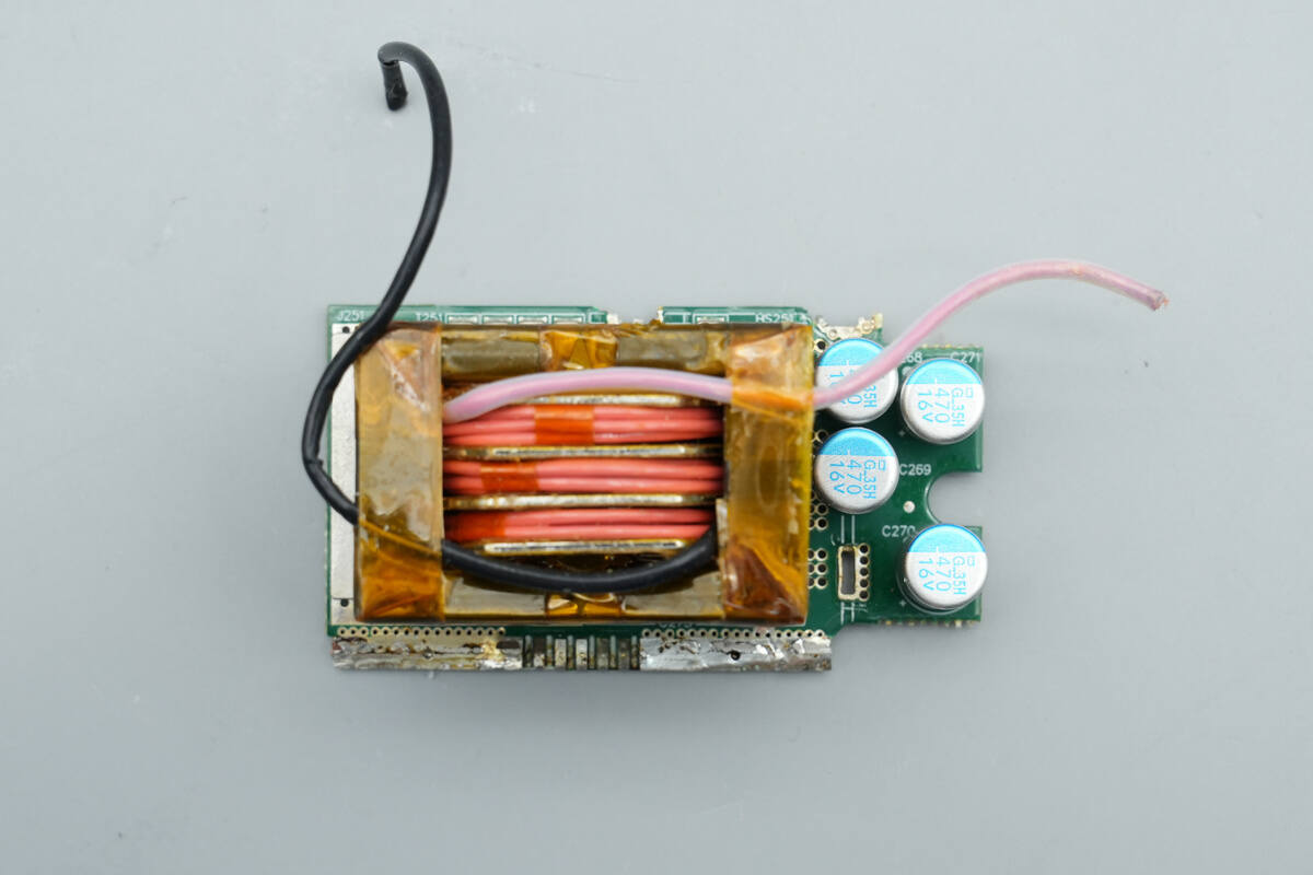 Teardown of 3Y POWER 1600W SiC Server Power Supply (YSEF1600EM)-Chargerlab