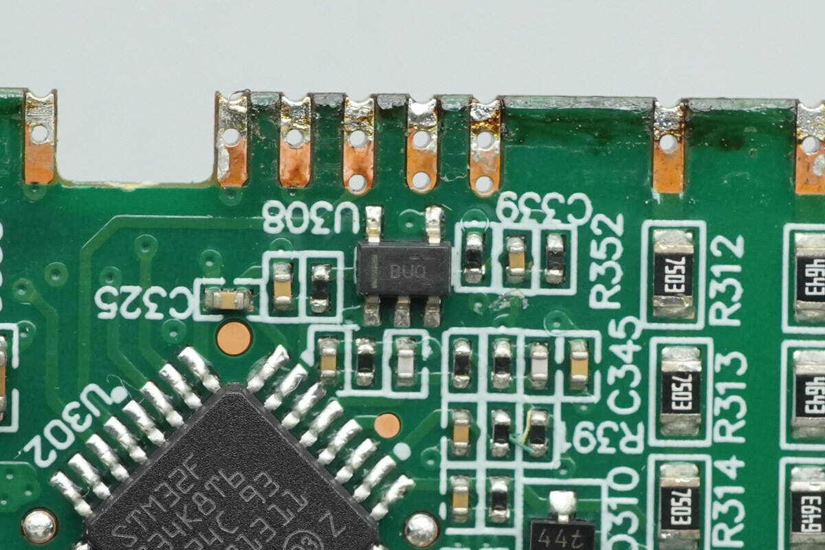 Teardown of 3Y POWER 1600W SiC Server Power Supply (YSEF1600EM)-Chargerlab