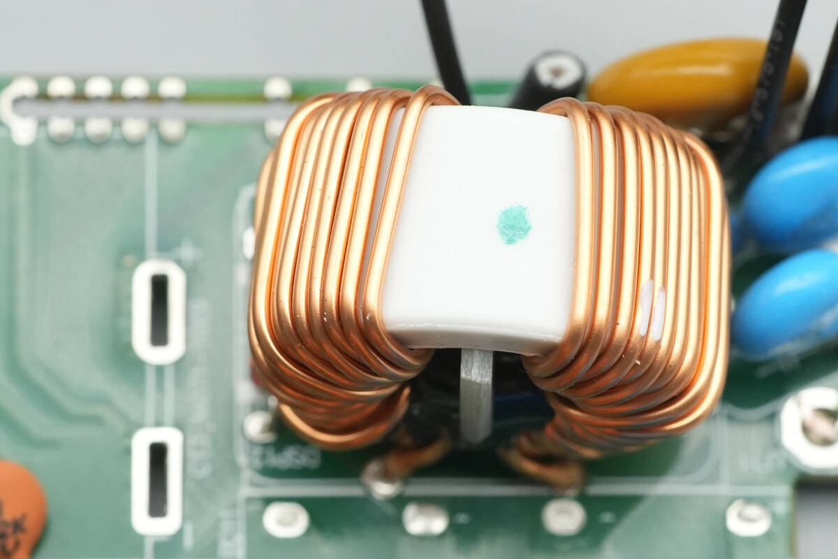 Teardown of 3Y POWER 1600W SiC Server Power Supply (YSEF1600EM)-Chargerlab