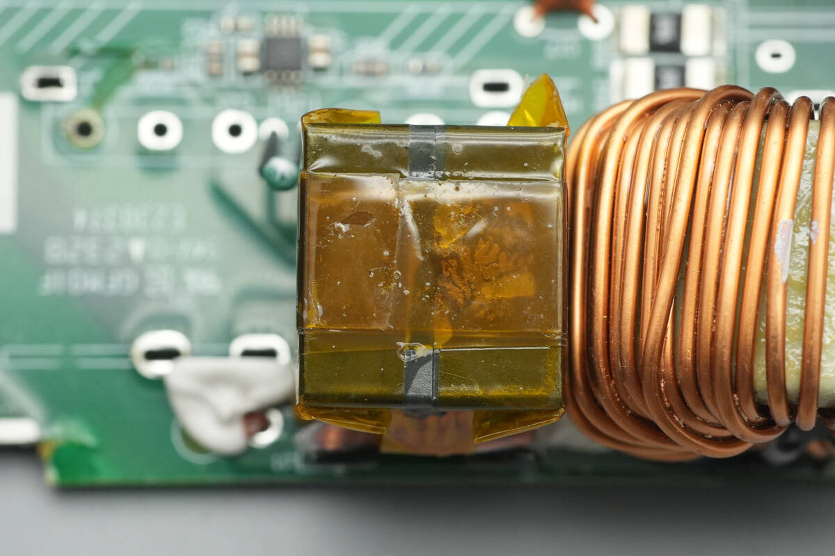 Teardown of 3Y POWER 1600W SiC Server Power Supply (YSEF1600EM)-Chargerlab