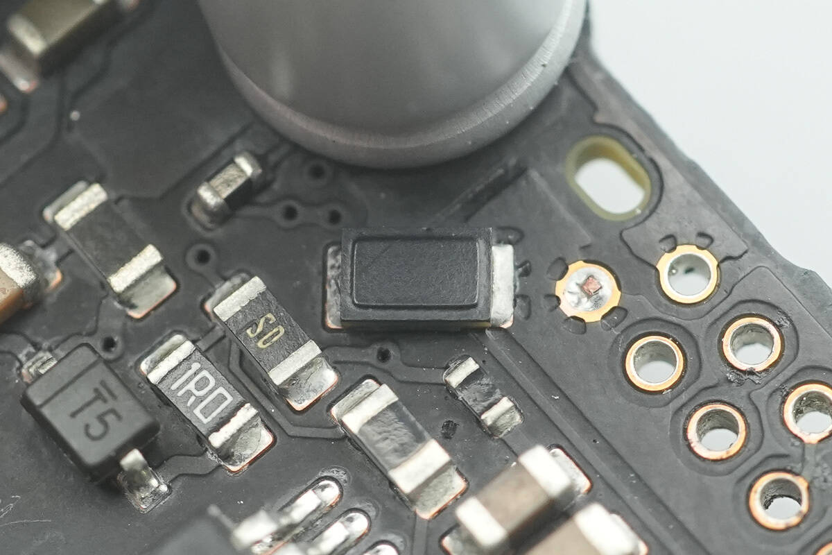 Teardown of Apple 40W Dynamic Power Adapter (A3365, HK Version)-Chargerlab