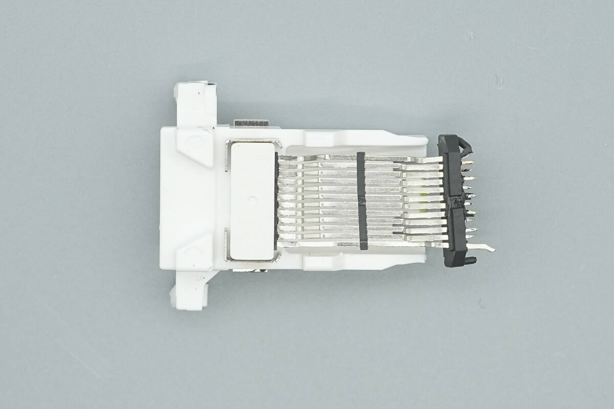 Teardown of Apple 40W Dynamic Power Adapter (A3365, HK Version)-Chargerlab