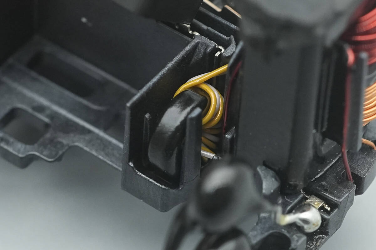 Teardown of Apple 40W Dynamic Power Adapter (A3365, HK Version)-Chargerlab