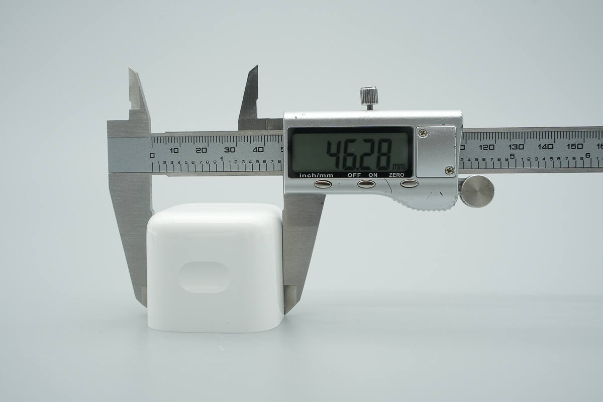 Teardown of Apple 40W Dynamic Power Adapter (A3365, HK Version)-Chargerlab