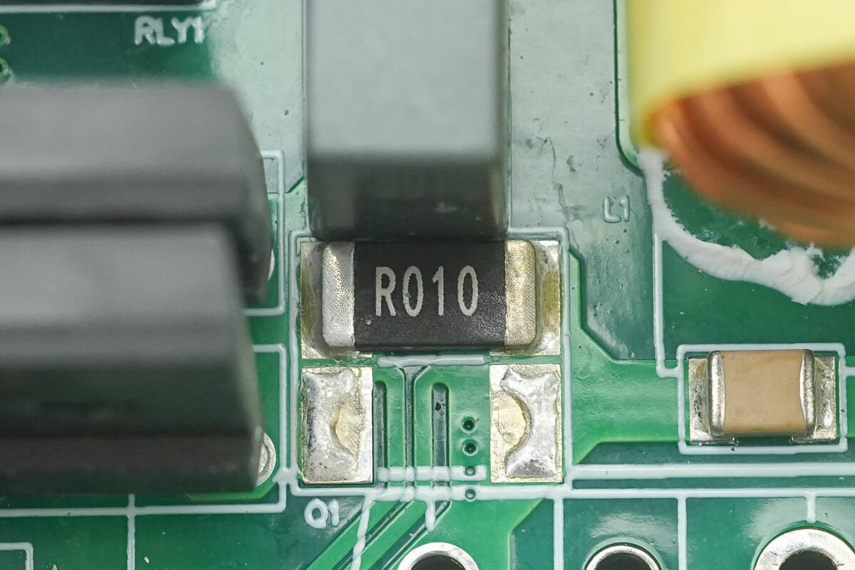 Teardown of MORNSUN 550W Platinum SiC Server Power Supply (LMS550-P12B)-Chargerlab