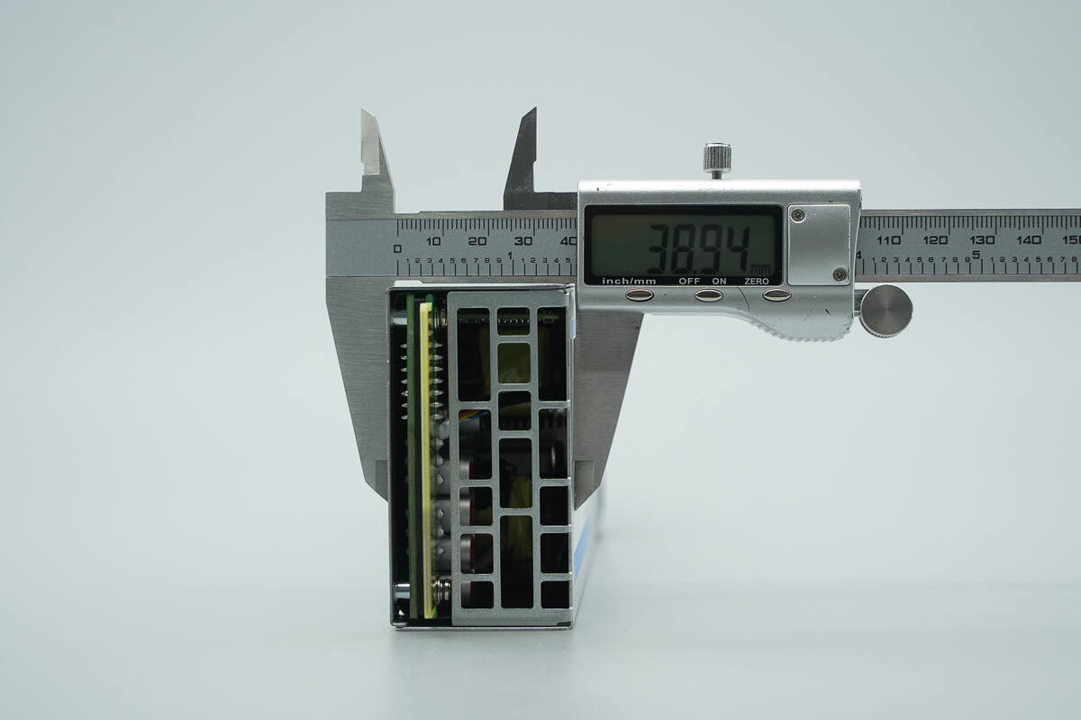 Teardown of MORNSUN 550W Platinum SiC Server Power Supply (LMS550-P12B)-Chargerlab