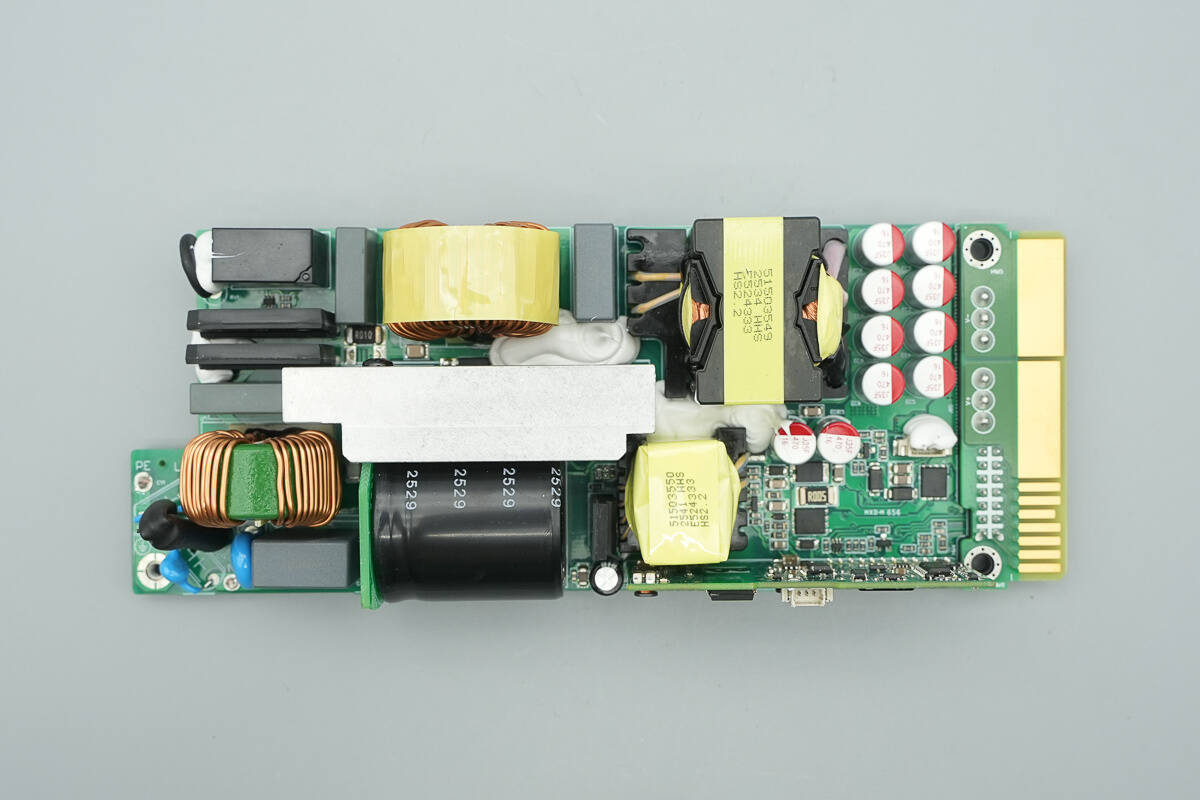Teardown of MORNSUN 550W Platinum SiC Server Power Supply (LMS550-P12B)-Chargerlab