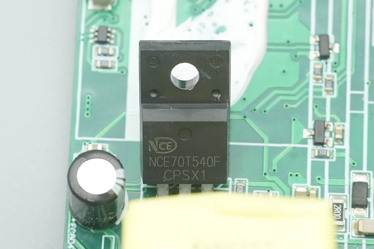 Teardown of MORNSUN 550W Platinum SiC Server Power Supply (LMS550-P12B)-Chargerlab