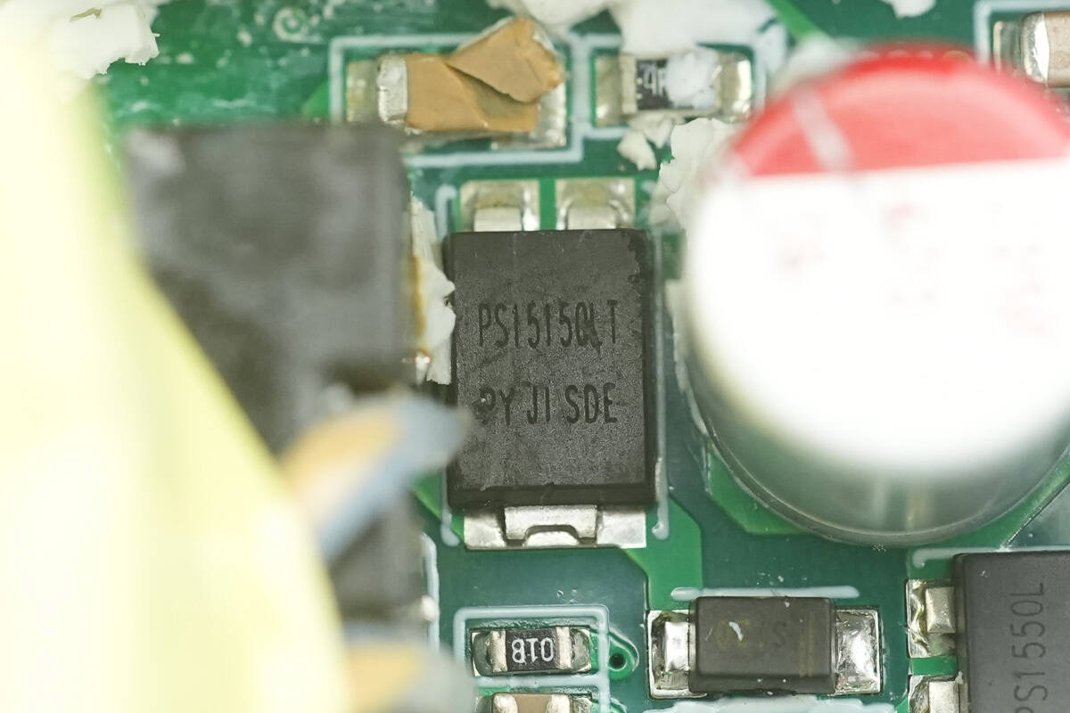 Teardown of MORNSUN 550W Platinum SiC Server Power Supply (LMS550-P12B)-Chargerlab