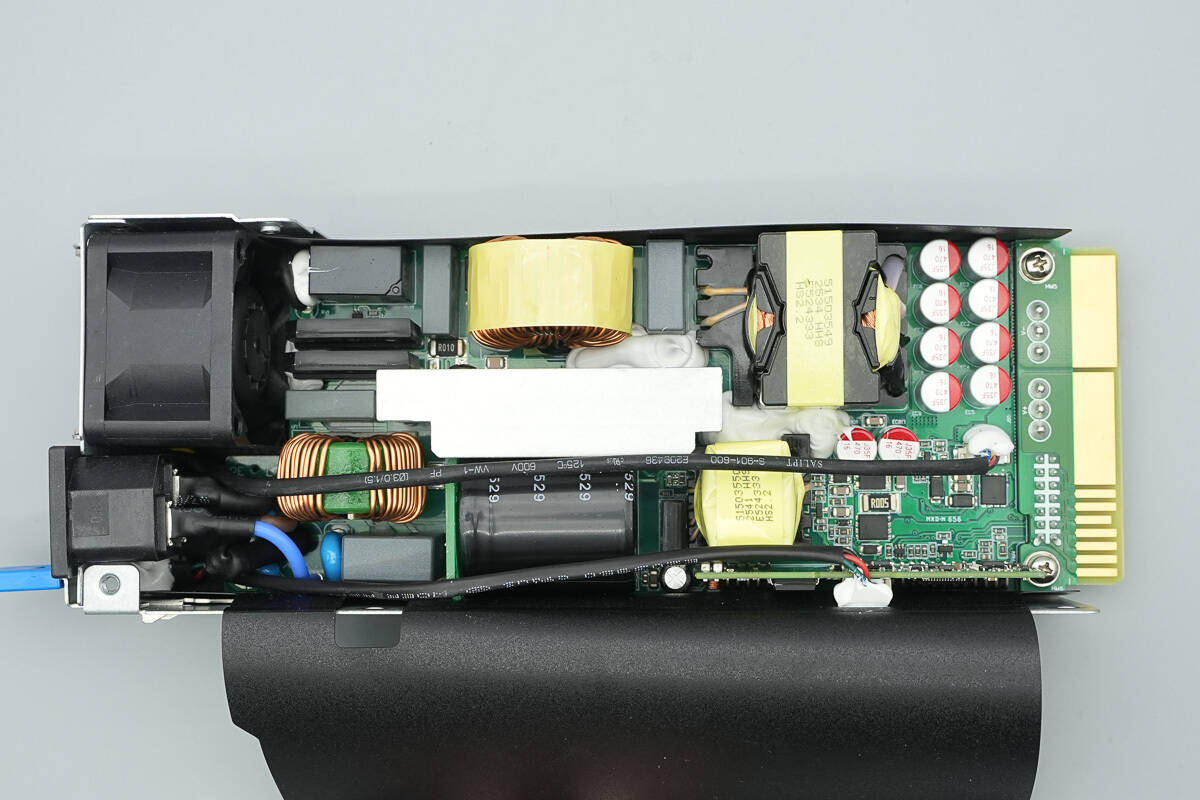 Teardown of MORNSUN 550W Platinum SiC Server Power Supply (LMS550-P12B)-Chargerlab