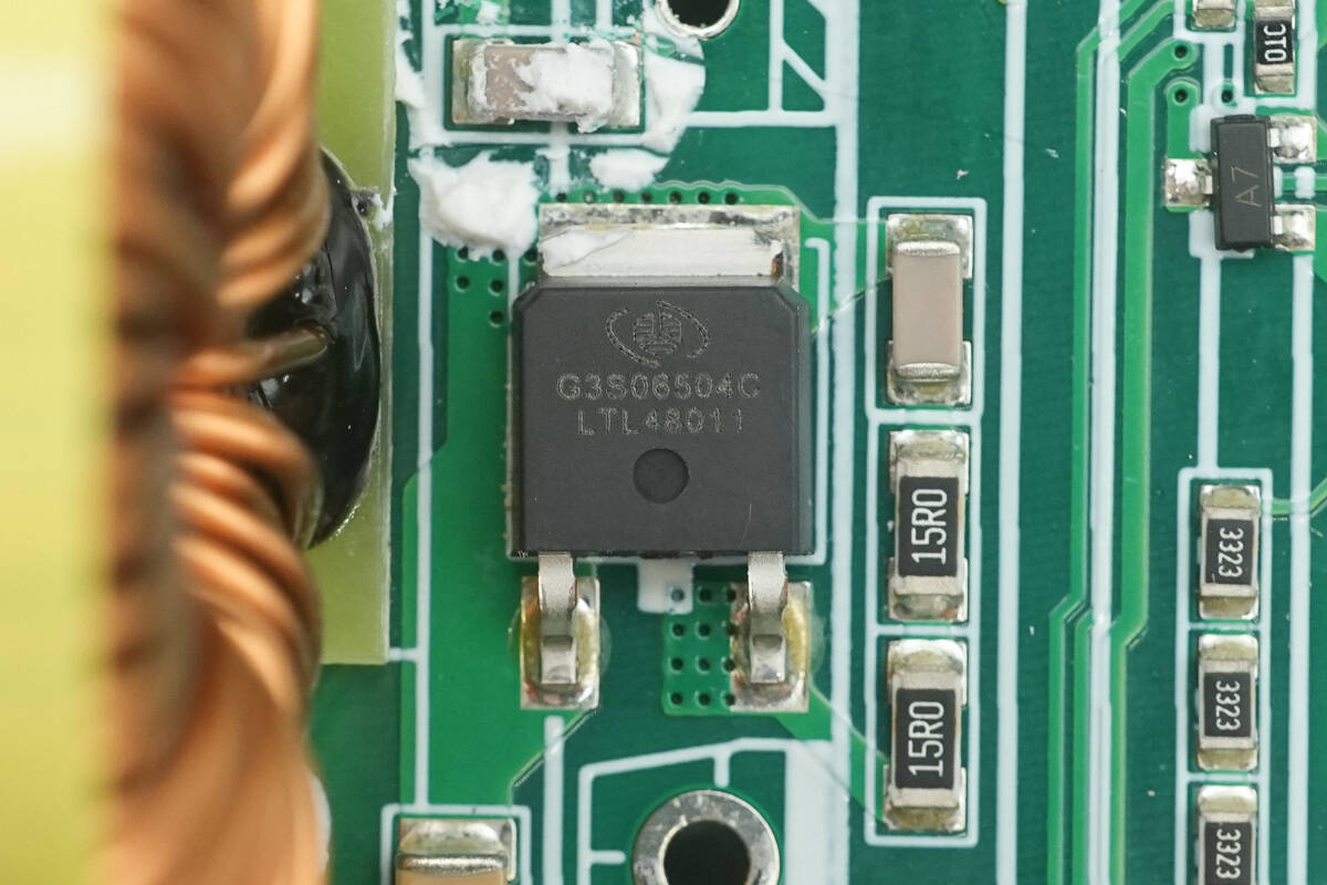 Teardown of MORNSUN 550W Platinum SiC Server Power Supply (LMS550-P12B)-Chargerlab