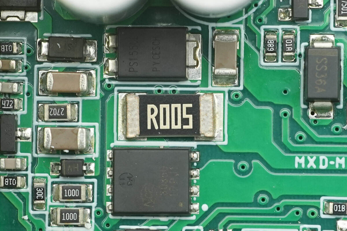 Teardown of MORNSUN 550W Platinum SiC Server Power Supply (LMS550-P12B)-Chargerlab