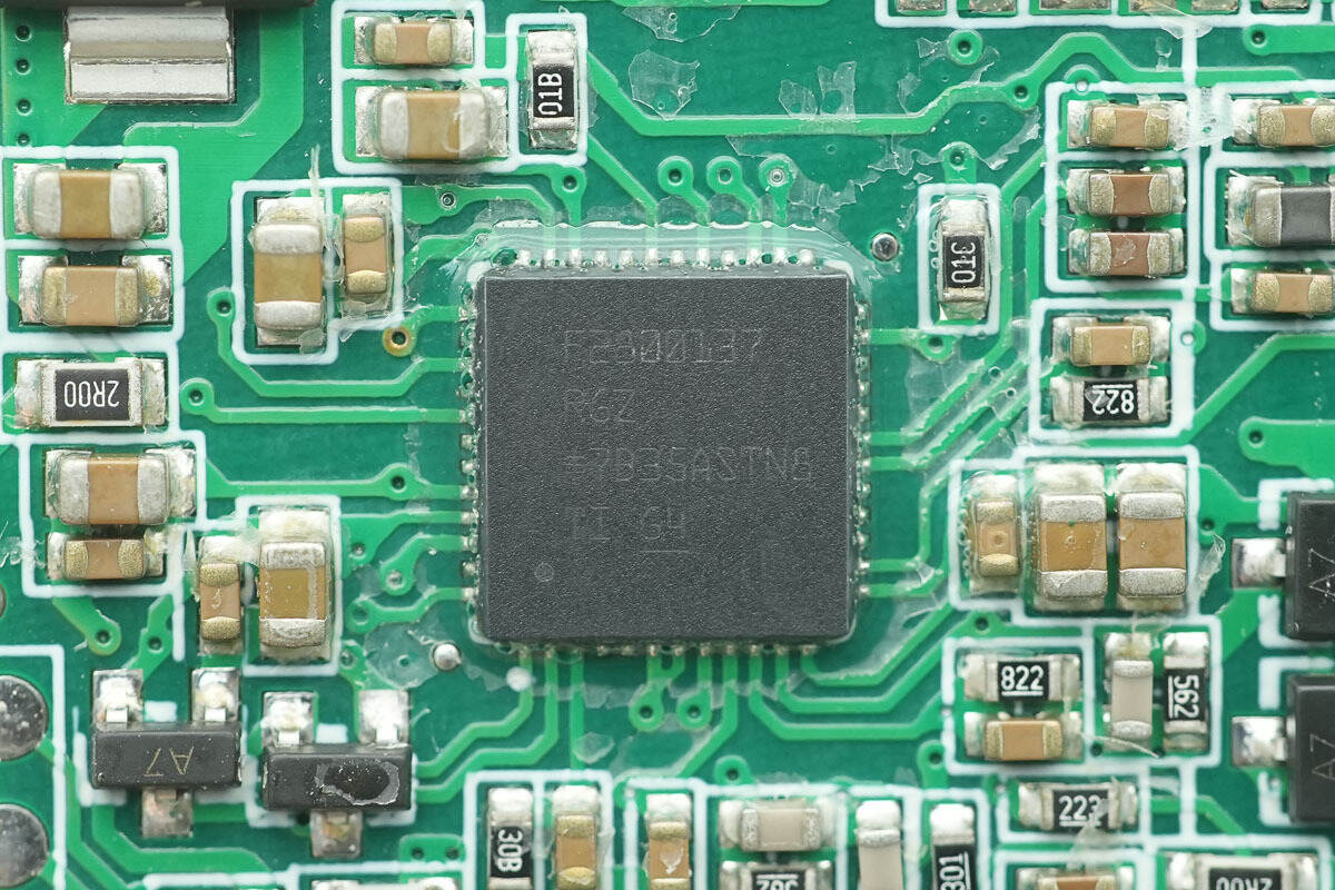 Teardown of MORNSUN 550W Platinum SiC Server Power Supply (LMS550-P12B)-Chargerlab