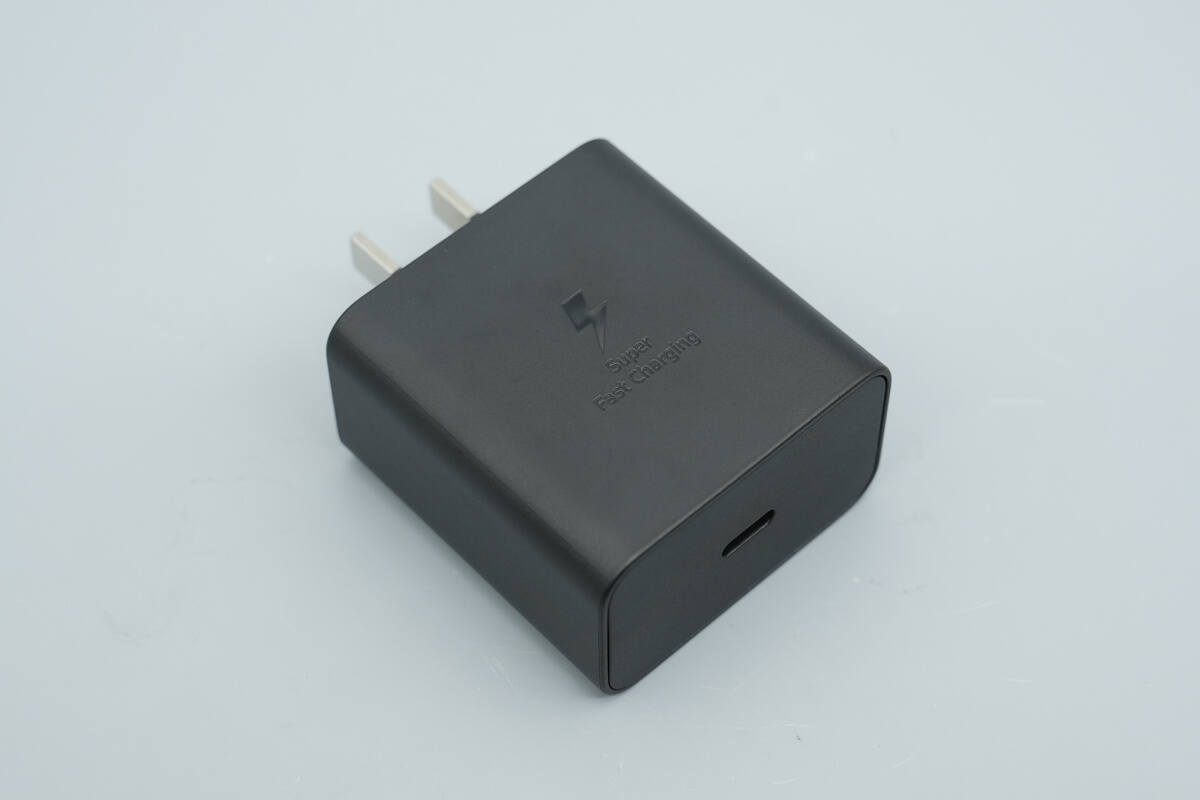 Teardown of Samsung 60W Low Standby GaN Charger (EP-T6010)-Chargerlab