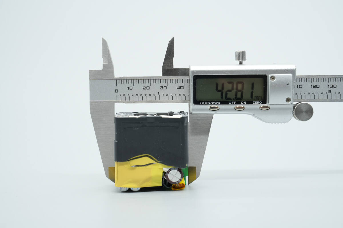 Teardown of Samsung 60W Low Standby GaN Charger (EP-T6010)-Chargerlab