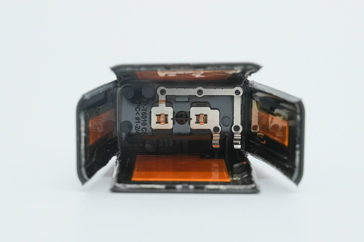 Teardown of Samsung 60W Low Standby GaN Charger (EP-T6010)-Chargerlab