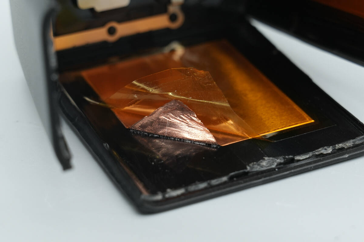 Teardown of Samsung 60W Low Standby GaN Charger (EP-T6010)-Chargerlab