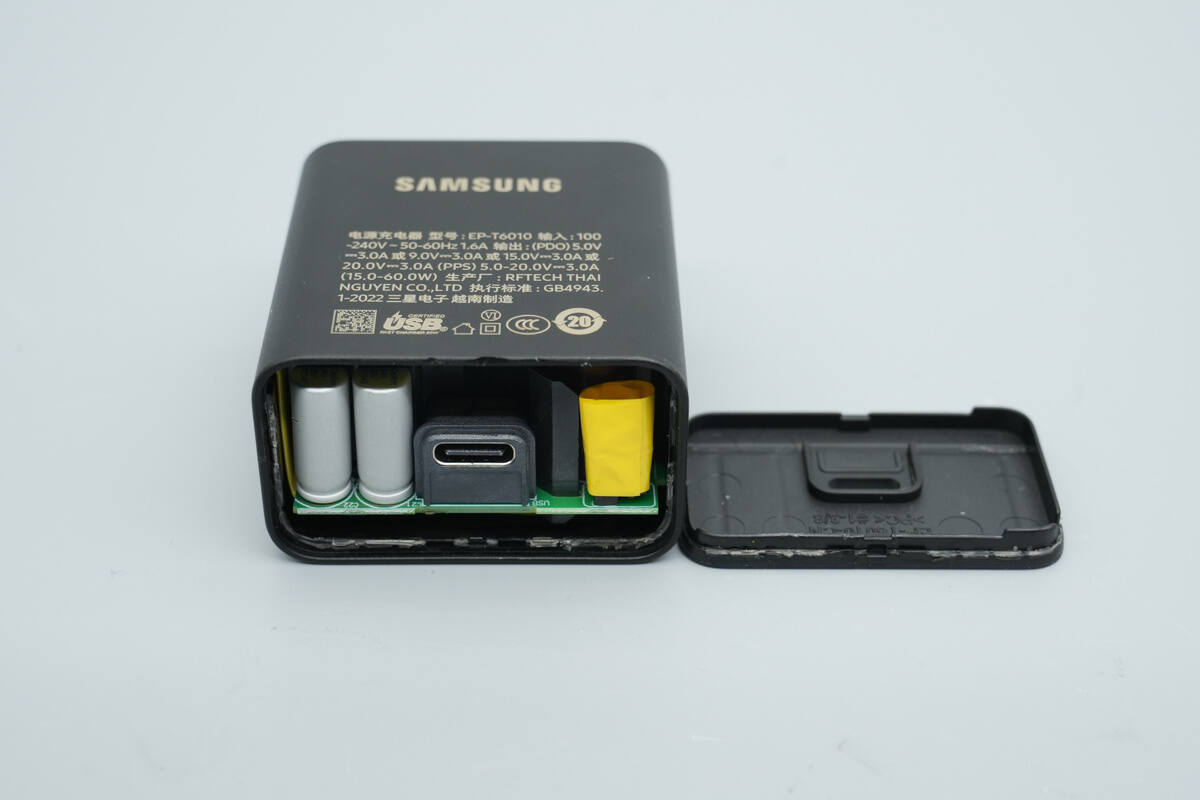 Teardown of Samsung 60W Low Standby GaN Charger (EP-T6010)-Chargerlab