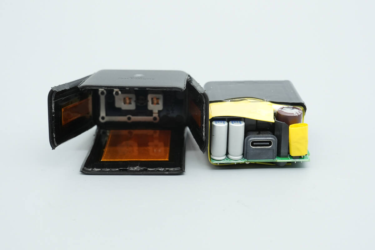 Teardown of Samsung 60W Low Standby GaN Charger (EP-T6010)-Chargerlab