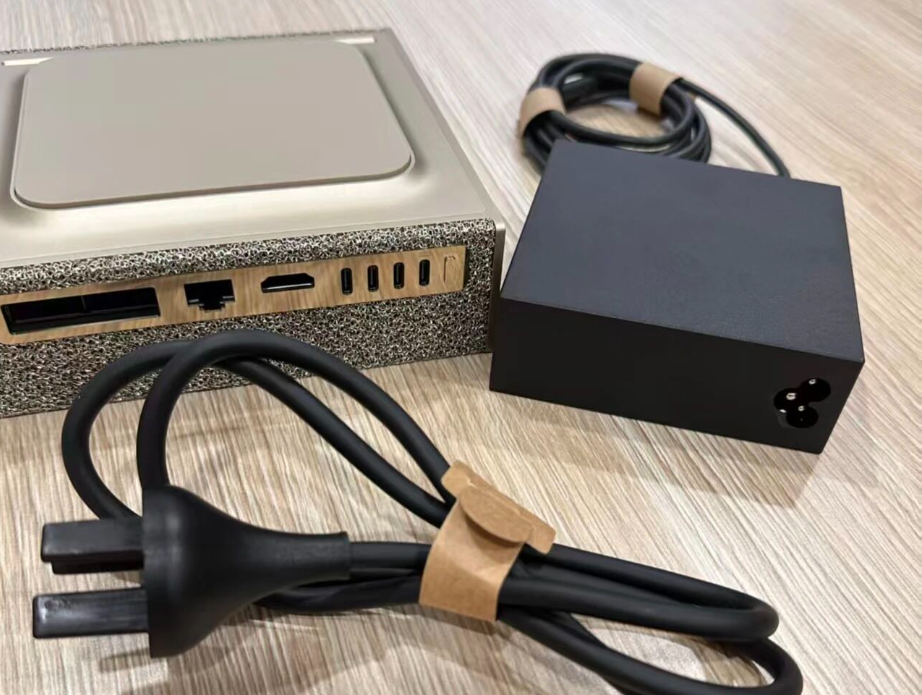 Review of AMC Technology PD3.2 240W GaN Charger-Chargerlab